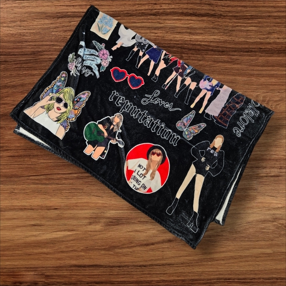 Taylor Swift Black Fleece Graphic Throw Blanket